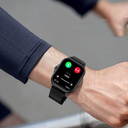 Multi Functional E02 Bluetooth Calling Smartwatch